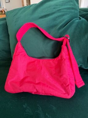 BAGGU Small Red Shoulder Bag
